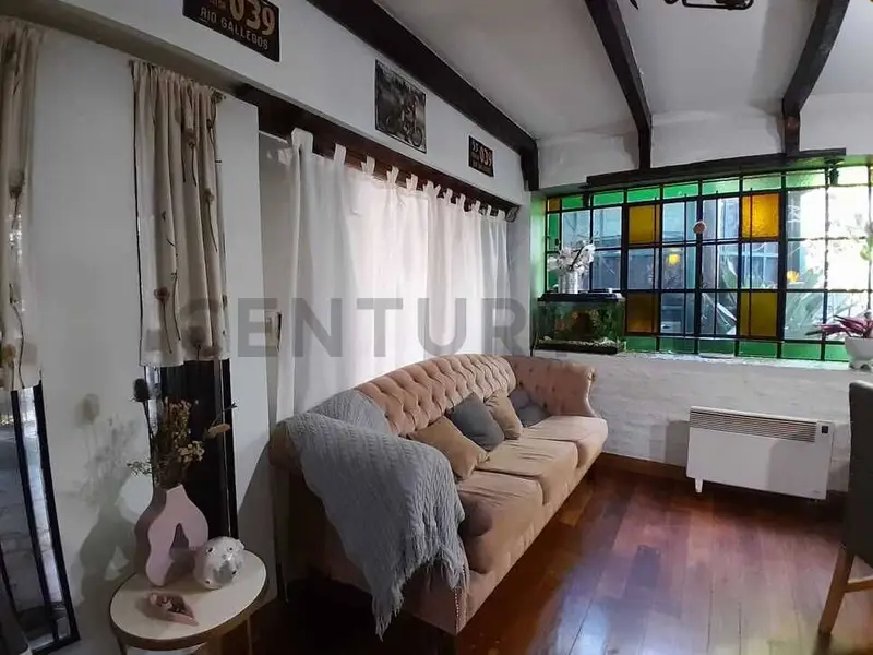 Casa en venta · Jose Marmol, Almirante Brown, GBA Sur, Provincia de Buenos Aires Casa en venta · Jose Marmol, Almirante Brown, GBA Sur, Provincia de Buenos Aires