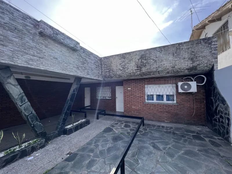PH en alquiler · Ciudad Madero, La Matanza, GBA Oeste, Provincia de Buenos Aires PH en alquiler · Ciudad Madero, La Matanza, GBA Oeste, Provincia de Buenos Aires