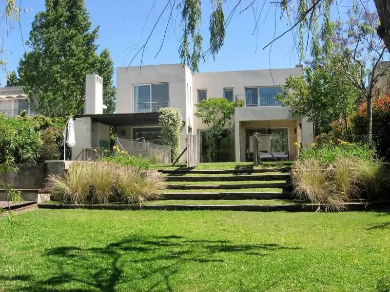 Casa en alquiler · Santa Bárbara, Tigre, GBA Norte, Provincia de Buenos Aires Casa en alquiler · Santa Bárbara, Tigre, GBA Norte, Provincia de Buenos Aires