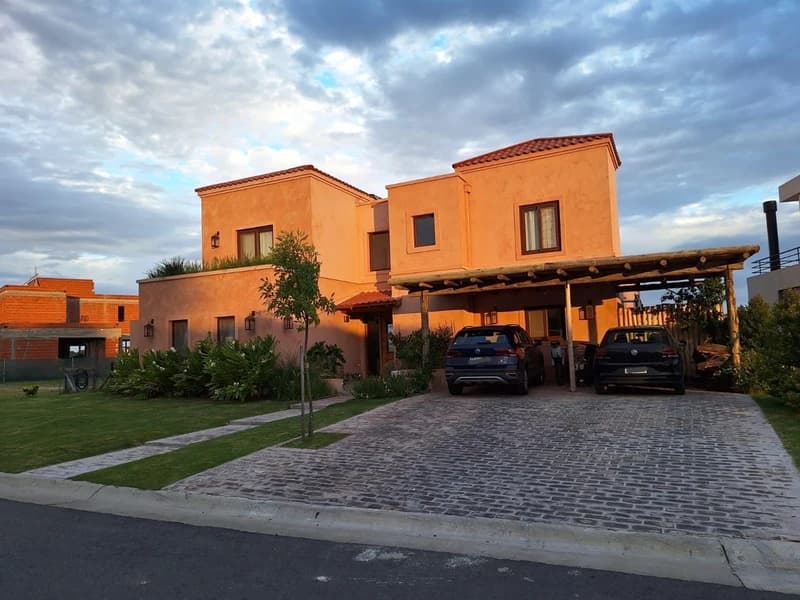 Casa en alquiler · Santa Ana, Villanueva, Tigre, GBA Norte, Provincia de Buenos Aires Casa en alquiler · Santa Ana, Villanueva, Tigre, GBA Norte, Provincia de Buenos Aires