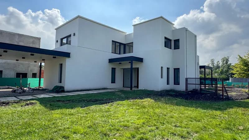Casa en venta · Ayres Plaza, Pilar, GBA Norte, Provincia de Buenos Aires Casa en venta · Ayres Plaza, Pilar, GBA Norte, Provincia de Buenos Aires