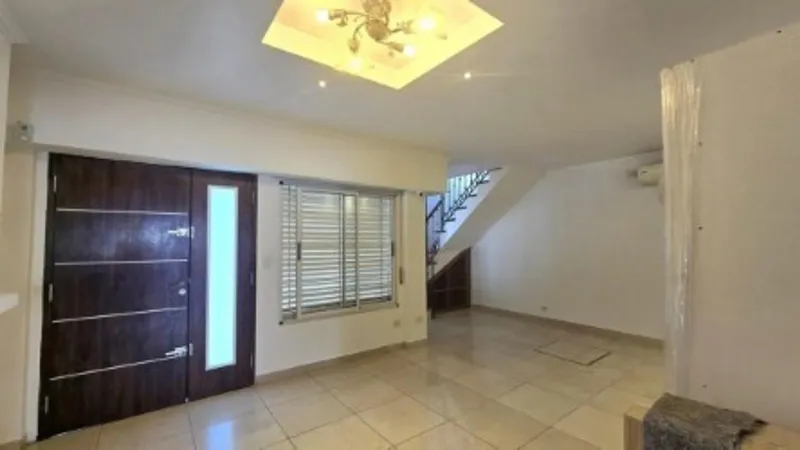 Casa en venta · San Justo, La Matanza, GBA Oeste, Provincia de Buenos Aires Casa en venta · San Justo, La Matanza, GBA Oeste, Provincia de Buenos Aires
