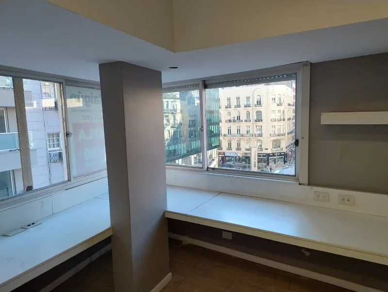 Oficina en alquiler · Retiro, CABA Oficina en alquiler · Retiro, CABA