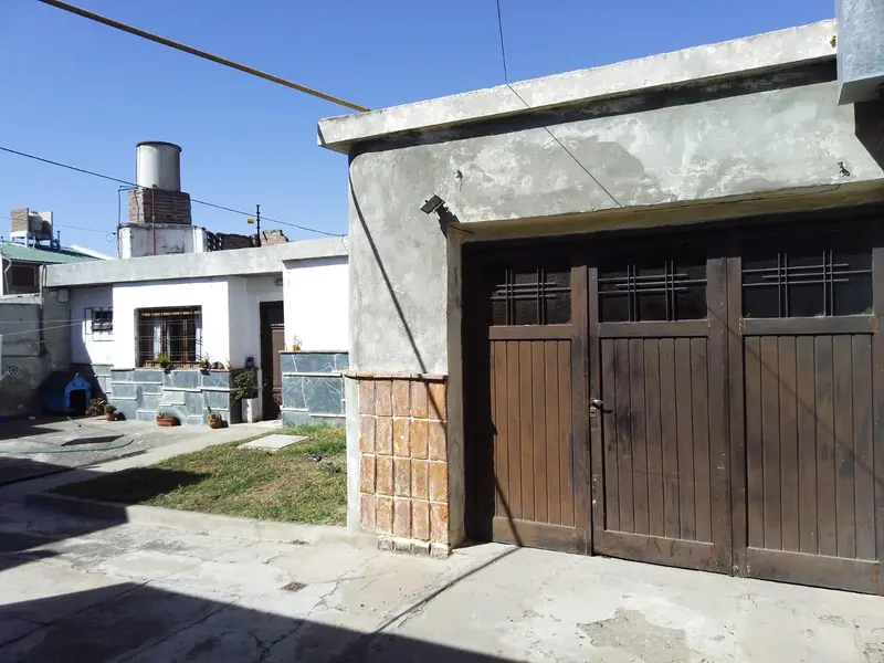 Casa en venta · Santa Isabel, Córdoba Capital, Córdoba Casa en venta · Santa Isabel, Córdoba Capital, Córdoba